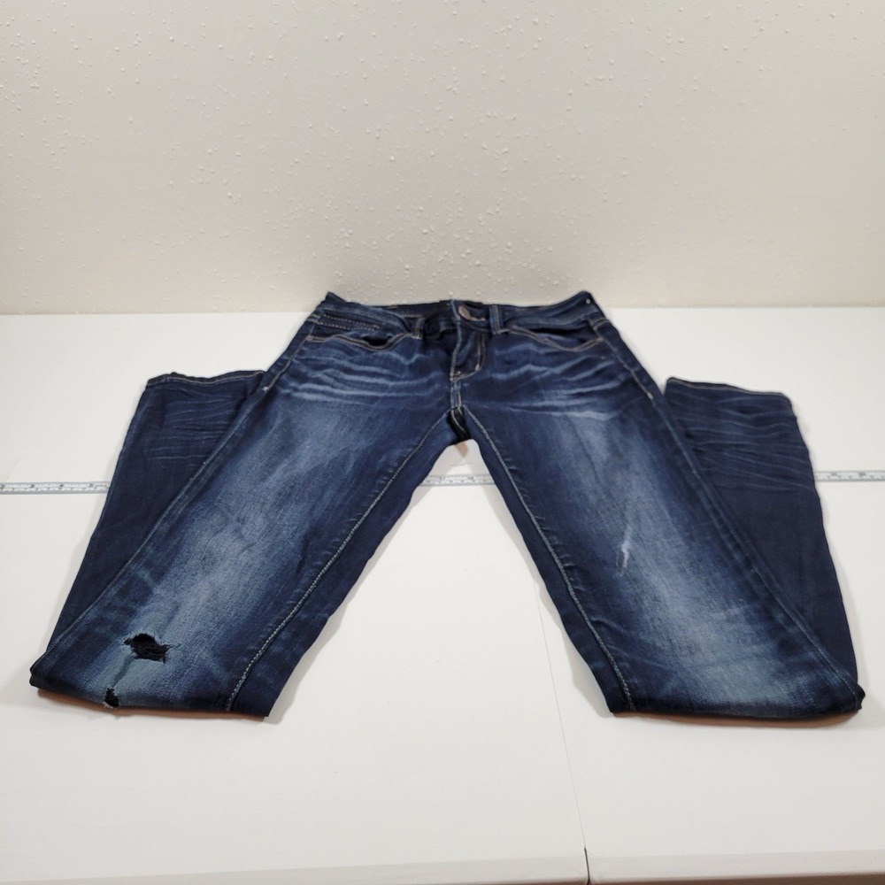 Buckle Black‎ Women's Jeans Skinny Distressed Size 23x32 Blue